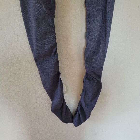 ALO Yoga Goddess Ribbed Maroon Gray High Waisted Leggings Size Medium Ruched - Picture 10 of 12